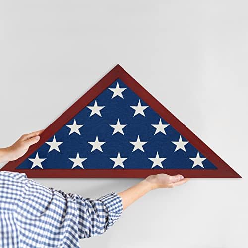 מסגרת מארז דגל קטן של AmericanyFlat - עץ MDF עטוף בסגנון מהגוני - השתמש כ- 3x5 דגל מקופל. מארז תצוגת דגל זיכרון מארז תצוגת שולחן או קיר